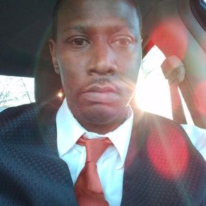 Meet your Posher, Laron